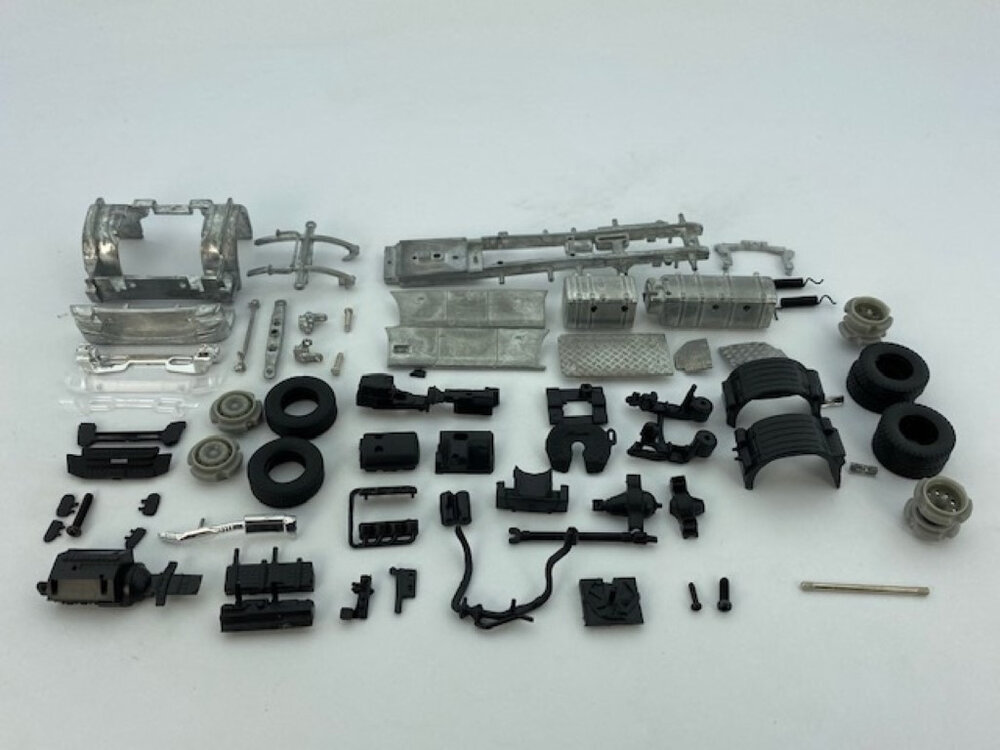 Tekno Tekno Scania NGR Normal Cab 4x2 Tractor Kit