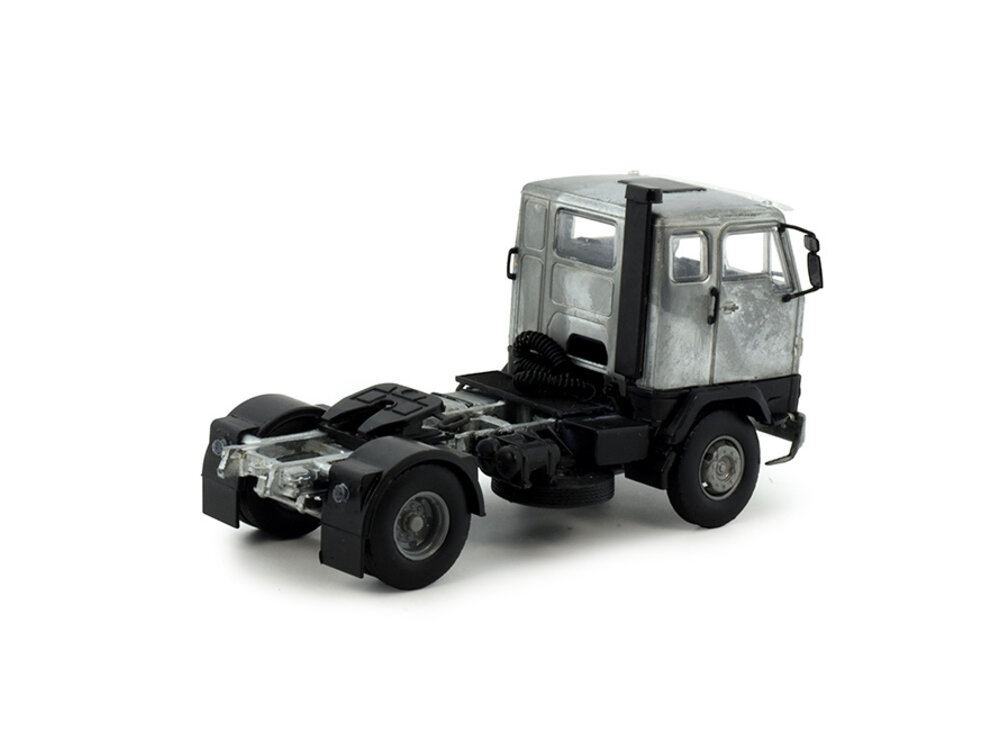Tekno Tekno Volvo F89 4x2 Tractor Kit