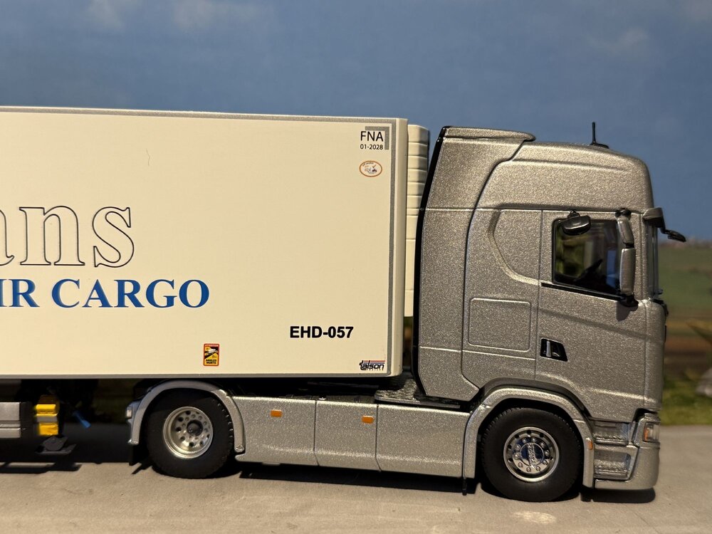 Tekno Tekno Scania S-serie Next Gen 4x2 Highline met koeltrailer EHD TRANS