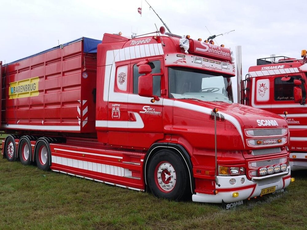 Tekno Tekno Scania Torpedo Highline hooklift riged truck SEJER & SONNICHSEN