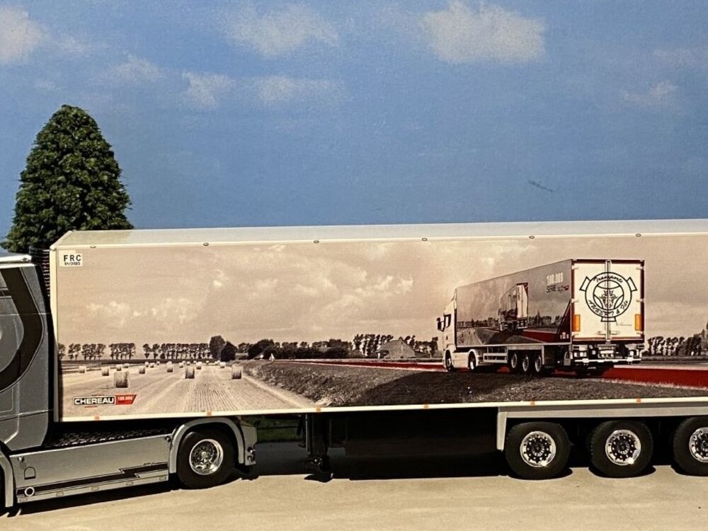 WSI WSI  Scania S Highline 4x2  with reefer trailer 3-axle AUBERT & FILS