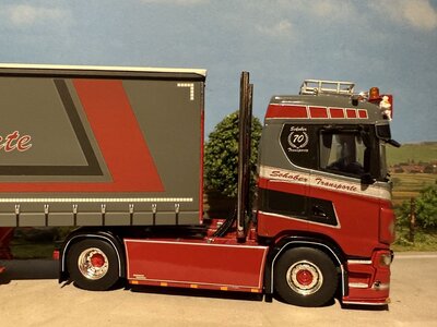 WSI WSI Scania S Normal 4x2 with 3-axle curtainside trailer SCHOBER