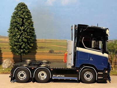 Tekno Scania Next Gen S520 Highline 6x2 WILMA VAN DE WERKEN