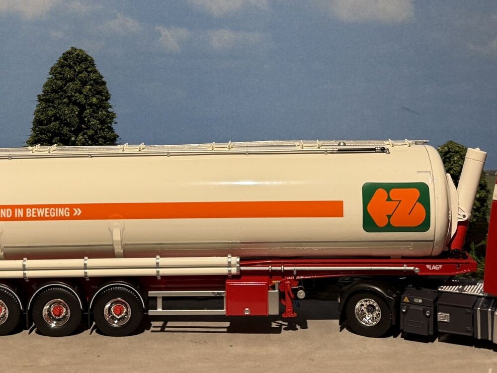 Tekno DAF XG+ met vernieuwde LAG bulkoplegger ZIJDERLAAN