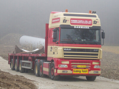 WSI WSI DAF XF 95 Super Space Cab 6x2  with 3-axle brick trailer TORBEN RAFN
