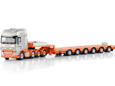 WSI WSI DAF XF Super Space Cab MY2017 8x4  with 6-axle Nooteboom manoovr GLOBAL CRANE SERVICES