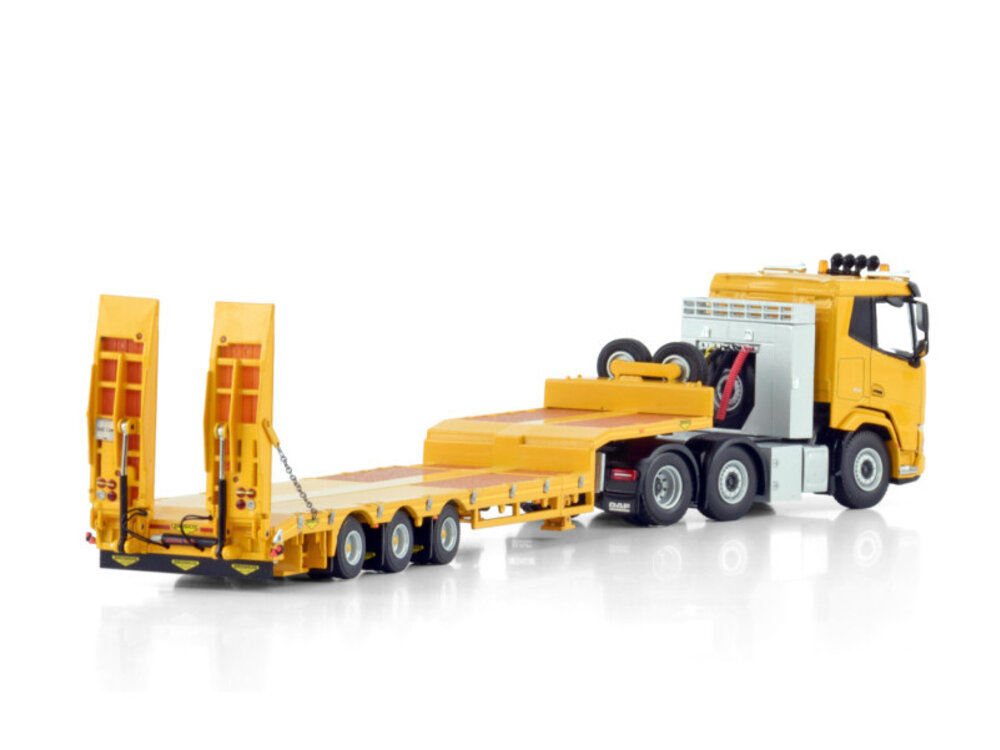 WSI WSI  DAF XF SL 6x2 met 3-axle twin steer semi low loader with ramps PREMIUM LINE