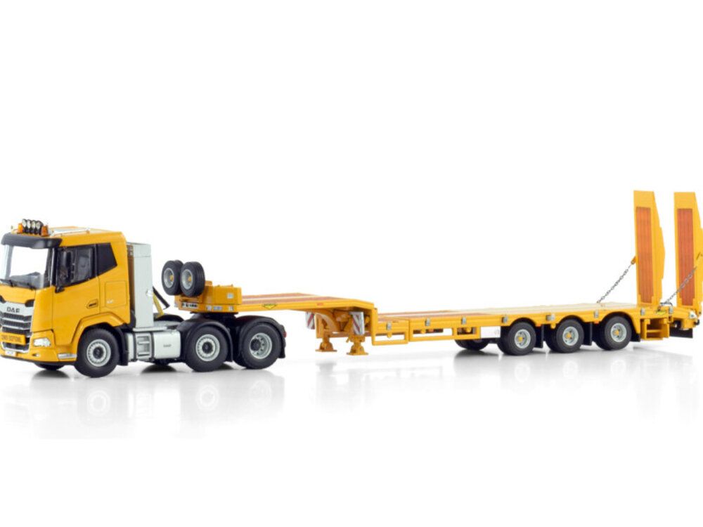 WSI WSI  DAF XF SL 6x2 met 3-axle twin steer semi low loader with ramps PREMIUM LINE