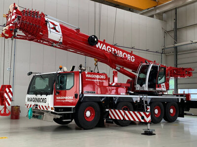 WSI WSI Liebherr LTM 1120-4.1 Mobile crane  WAGENBORG NETLIFT / Schaal 1:87