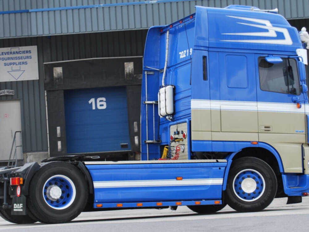 WSI WSI DAF XF Super Space Cab 4x2 SPEEDLINE