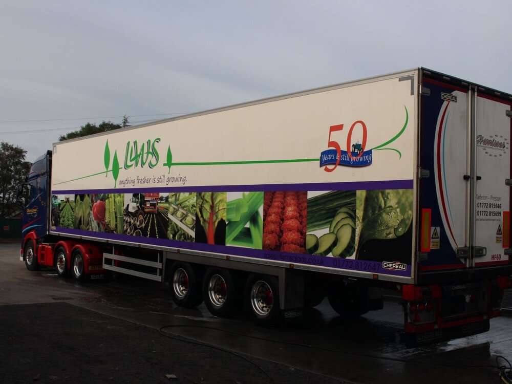 WSI WSI DAF XG+ 6x2 with 3-axle Chereau reefer trailer HARRISONS PRESTON