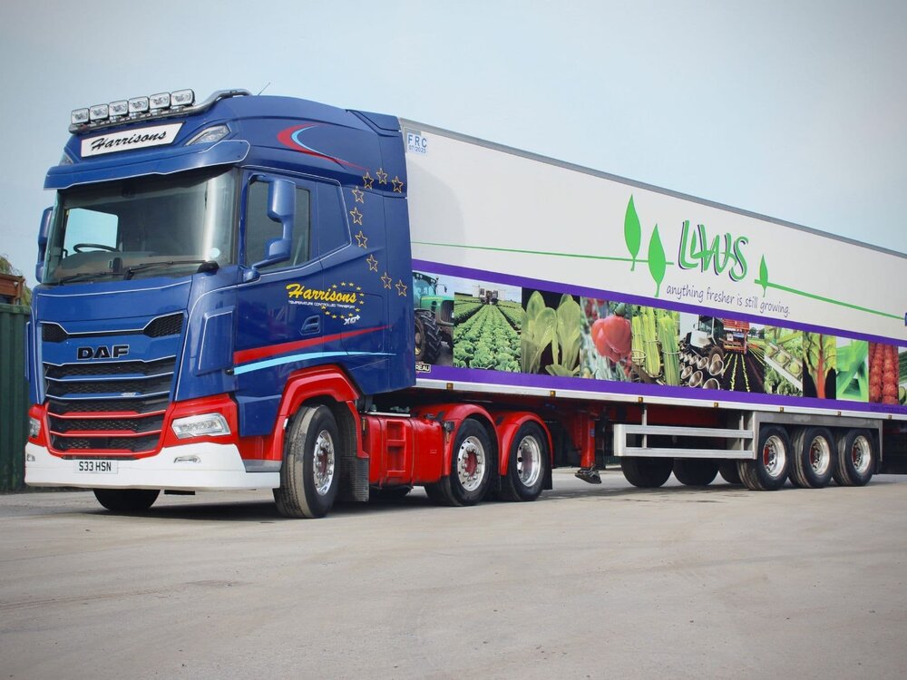 WSI WSI DAF XG+ 6x2 with 3-axle Chereau reefer trailer HARRISONS PRESTON