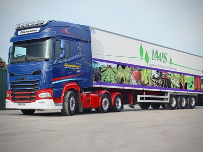 WSI WSI DAF XG+ 6x2 with 3-axle Chereau reefer trailer HARRISONS PRESTON