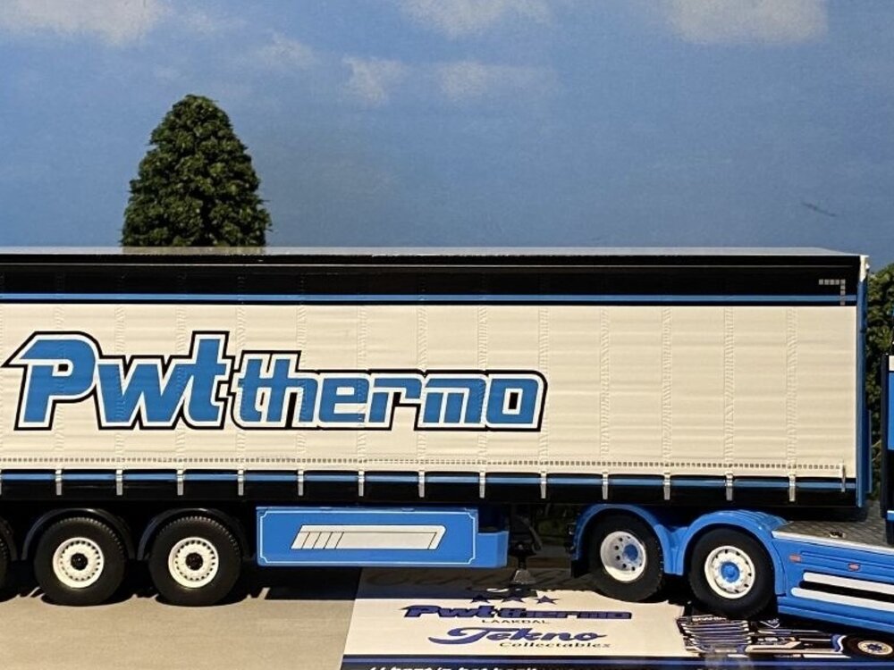 Tekno Tekno Scania R streamline with 3-axle curtainside trailer PWT
