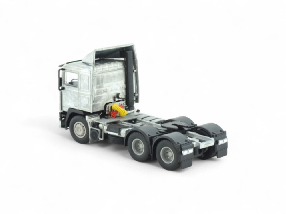Tekno Tekno Volvo F16 Low cab 6x2 Tractor Kit