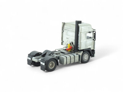 Tekno Tekno Volvo F12 Globetrotter 4x2 Tractor Kit