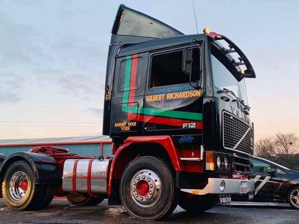 Tekno Tekno Volvo F12 6x2 GILBERT RICHARDSEN