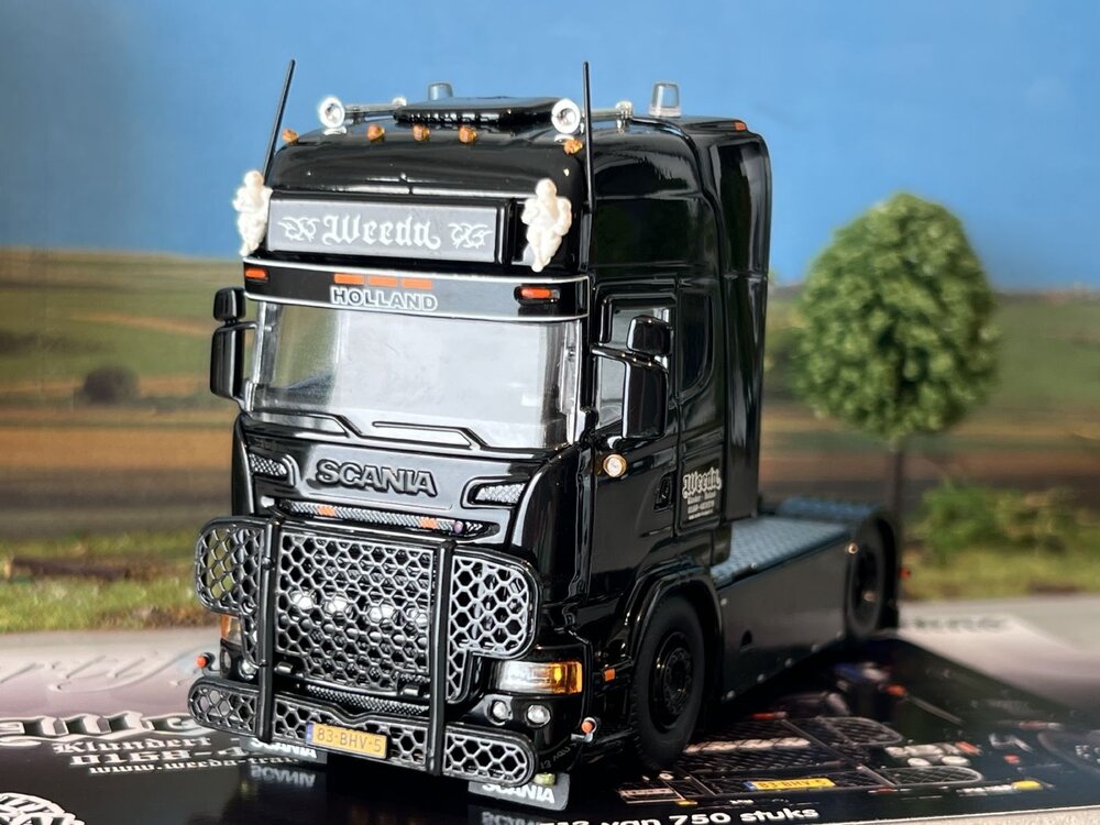 Tekno Tekno Scania R-streamline 4x2 Weeda "Shaun the black sheep "