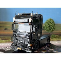 Tekno Scania R-streamline 4x2 Weeda "Shaun the black sheep "