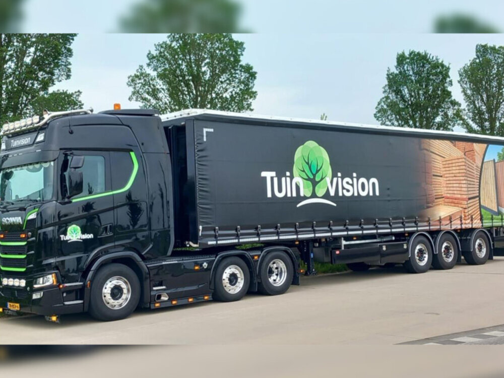 WSI WSI Scania S Highline 6x2 with 3-axle twin steer tridec curtainside trailer TUINVISION GROUP BV