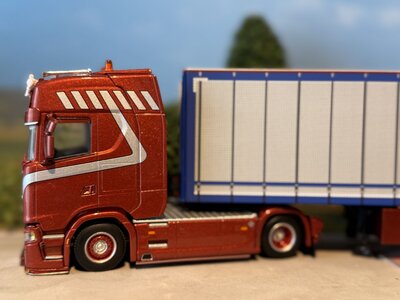 WSI WSI Scania S Highline 4x2 with 3-axle box trailer TIJS DE KONING