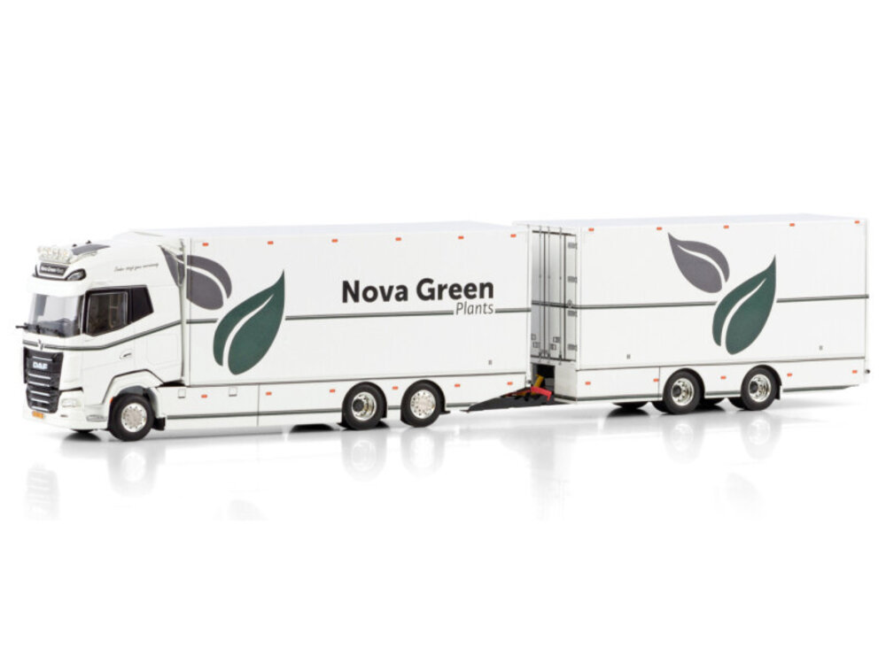 WSI WSI DAF XG+ 6x2 reefer truck with 2-axle drawbar reefer trailer NOVA GREEN PLANTS BV
