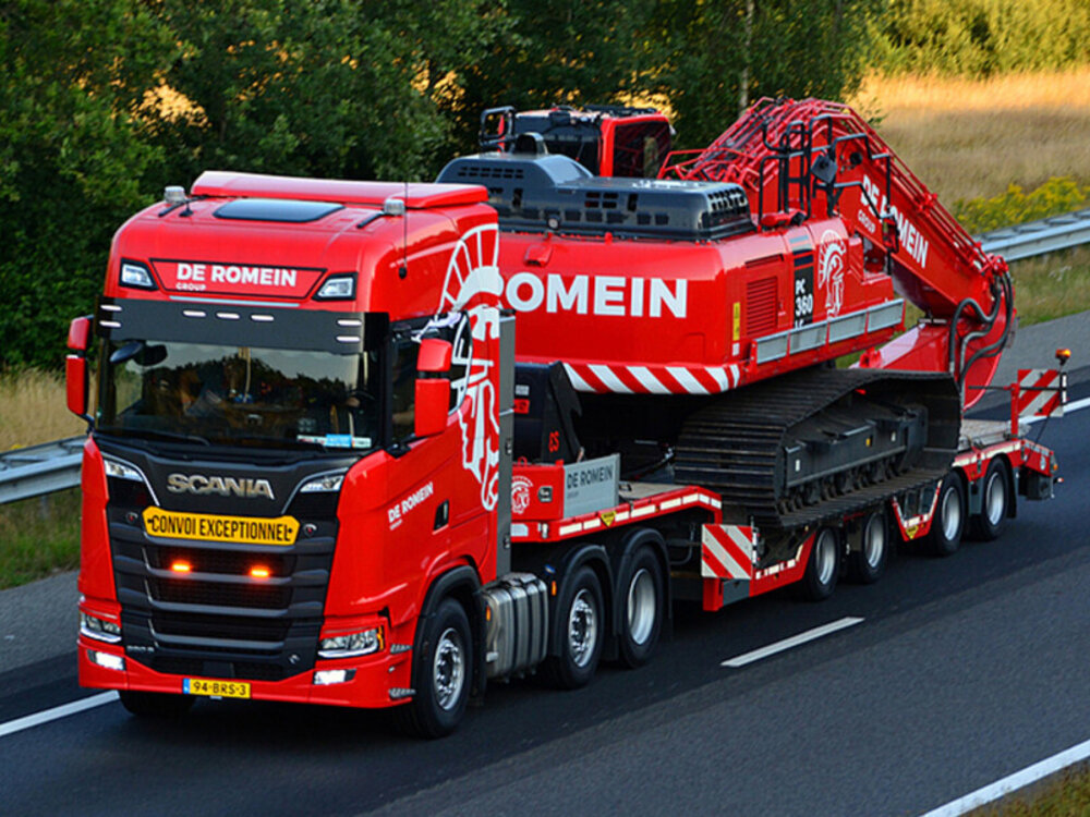 WSI WSI Scania S Highline 6x2 with 4-axle twin steer semi wheel well low loader DE ROMEIN GROEP