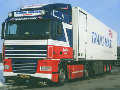 WSI WSI DAF XF95 Space cab  4x2 with 3-axle reefer trailer BJARNE NIELSEN