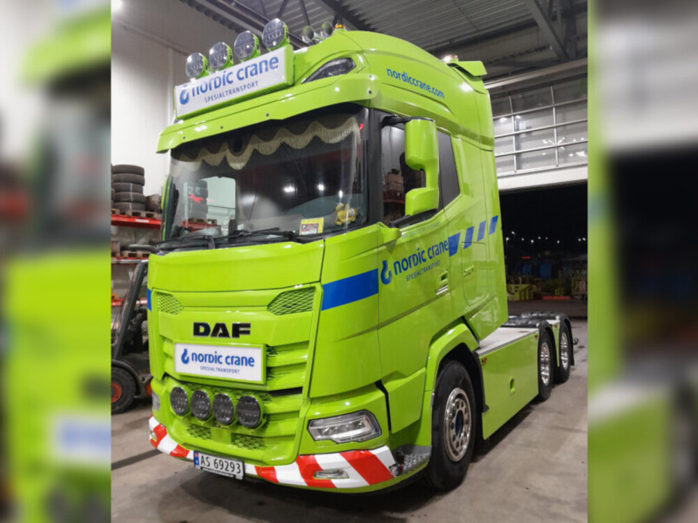 WSI WSI DAF XG+ 6x4 with  6-axle manoovr NORDIC CRANE KYNNINGSRUD