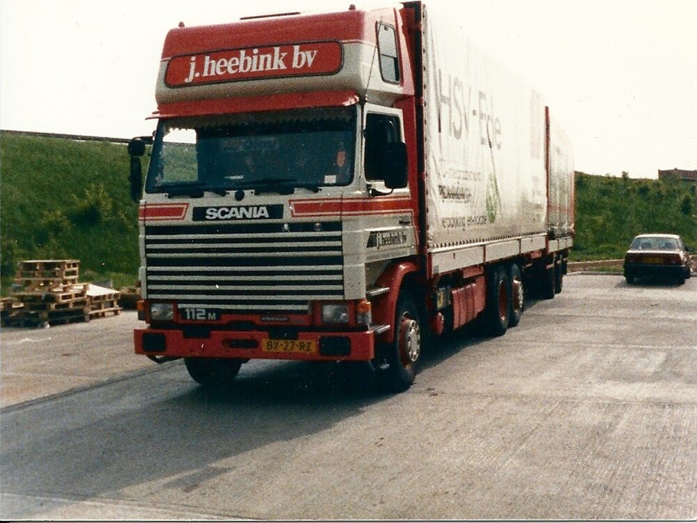 Tekno Tekno Scania 112M Topsleeper Volume Combi HEEBINK