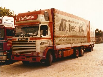 Tekno Tekno Scania 112M Topsleeper Volume Combi HEEBINK