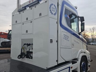 WSI WSI "EXCLUSIEF" Scania Vlastuin Torpedo 6x2 with 4-axle semi wheel lowloader TWAN BIERINGS