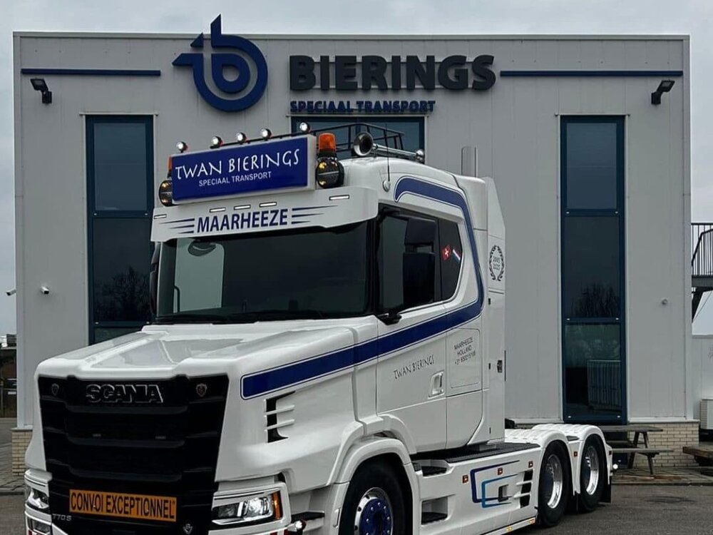WSI WSI "EXCLUSIEF" Scania Vlastuin Torpedo 6x2 with 4-axle semi wheel lowloader TWAN BIERINGS