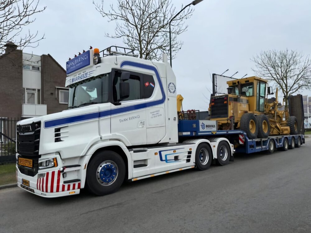 WSI WSI "EXCLUSIEF" Scania Vlastuin Torpedo 6x2 with 4-axle semi wheel lowloader TWAN BIERINGS
