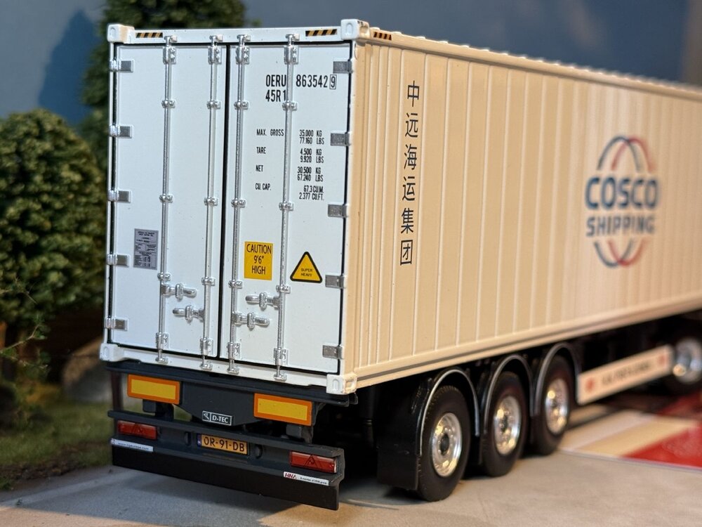 Tekno Tekno DAF XF 4x2 truck with 3- axle  containerchassis + 40ft. container H.N. POST & ZN.