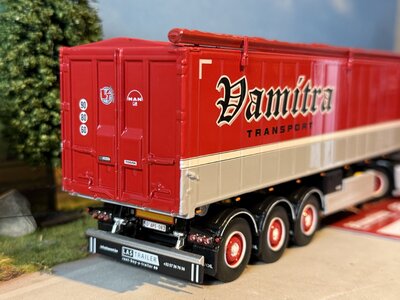 Tekno Tekno MAN TGX GX 4x2 with 3-axle tipper trailer VAMITRA