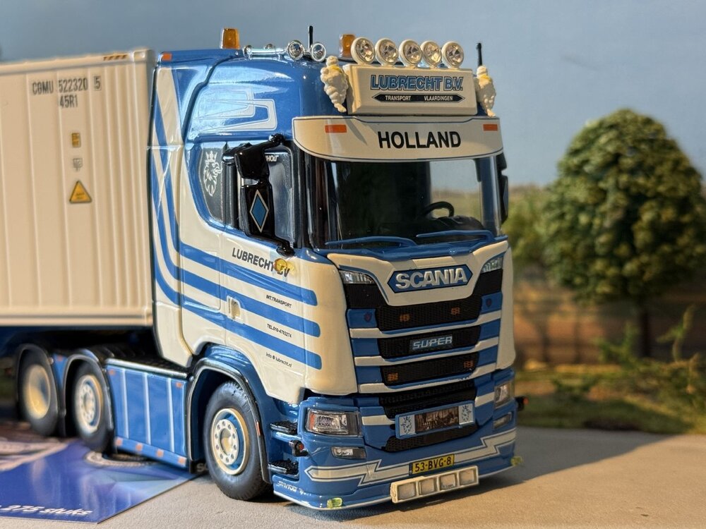 Tekno Tekno Scania Next Gen S met 40ft. reefer container HANS LUBRECHT