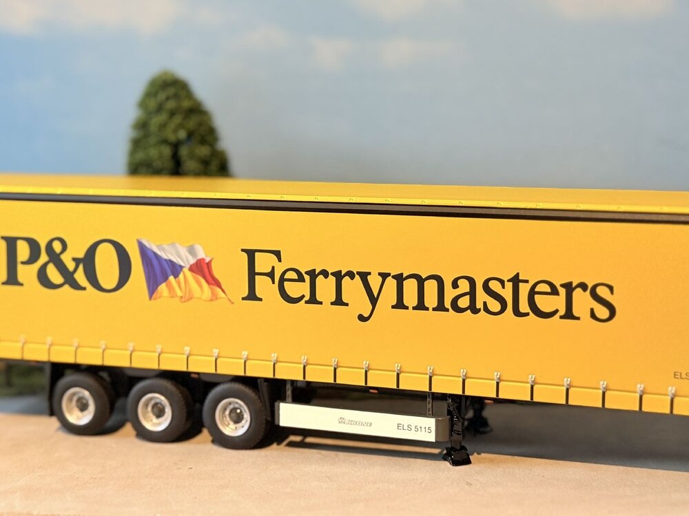 WSI WSI 3-axle curtainside trailer PREMIUM LINE / P&O FERRYMASTERS