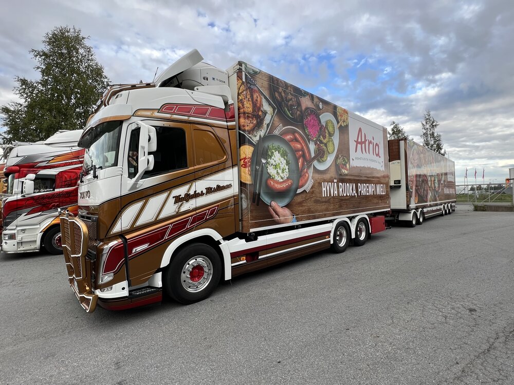 Tekno Tekno Volvo FH05 Globetrotter 24m combination RISTIMAA-ATRIA