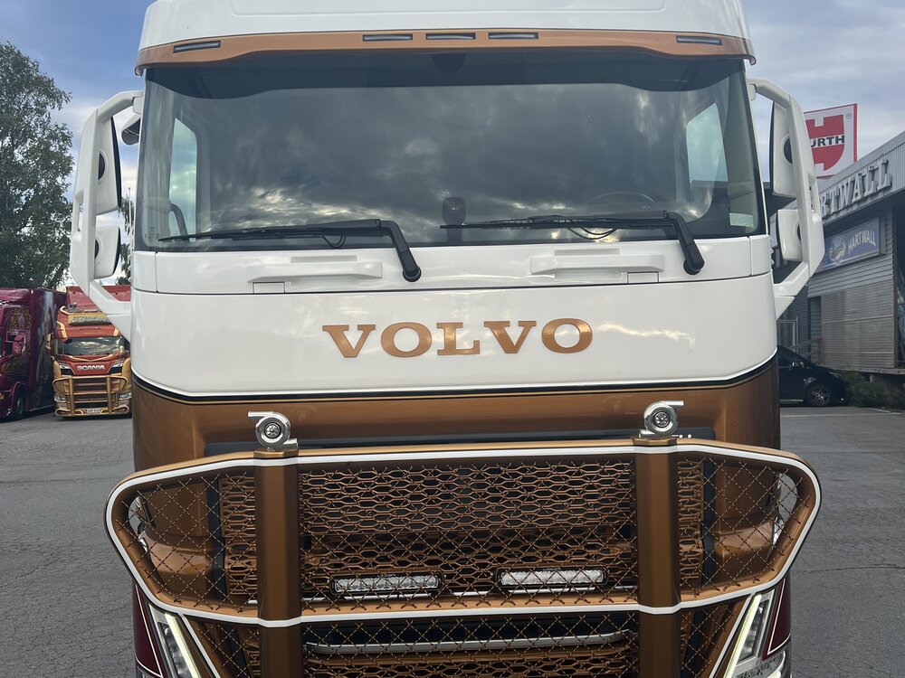 Tekno Tekno Volvo FH05 Globetrotter 24m combination RISTIMAA-ATRIA