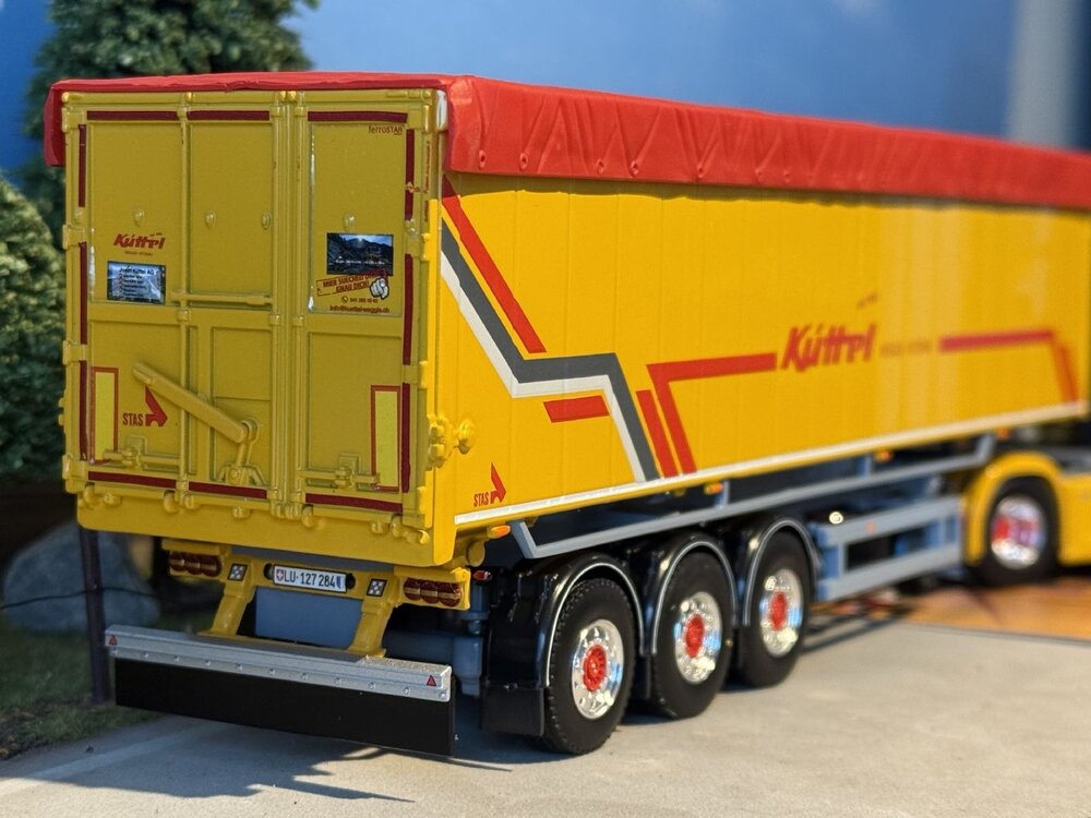 WSI WSI EXCLUSIEF Scania S Highline 4x2 + 3-axle volume tipper trailer KÜTTEL LOGISTIK AG