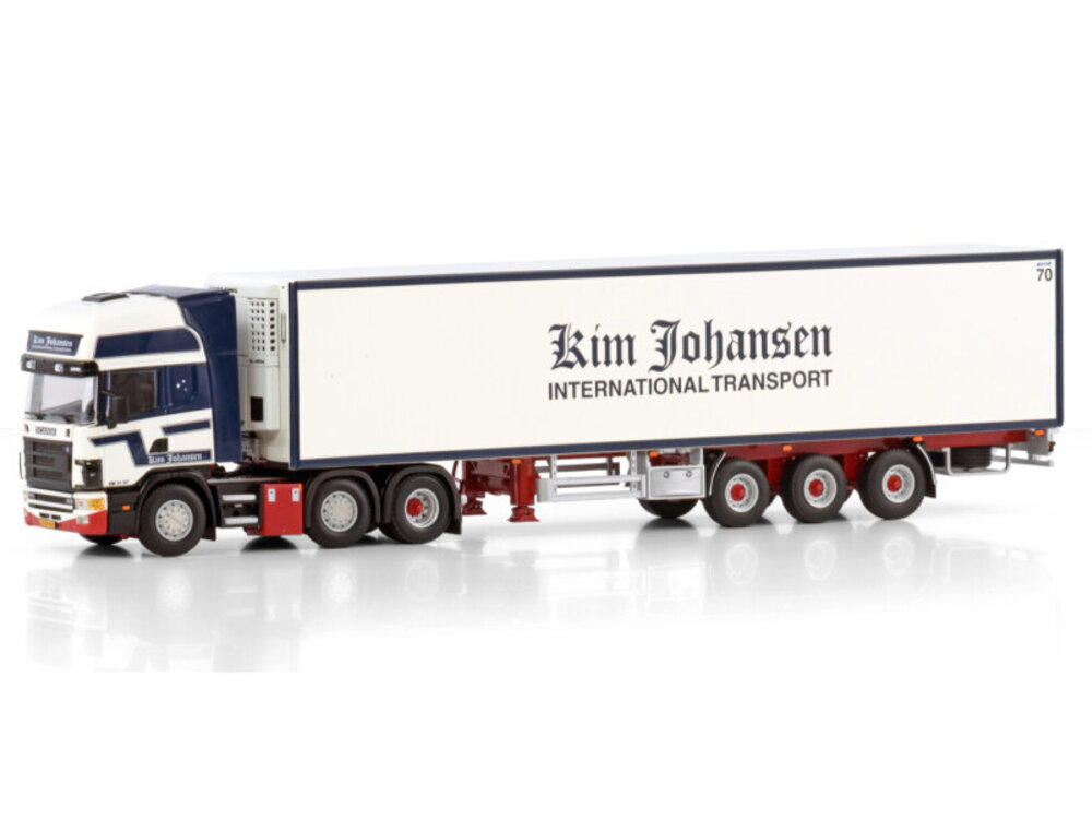 WSI WSI Scania 4-serie Topline 6x2 met 3-assige koeloplegger KIM JOHANSEN