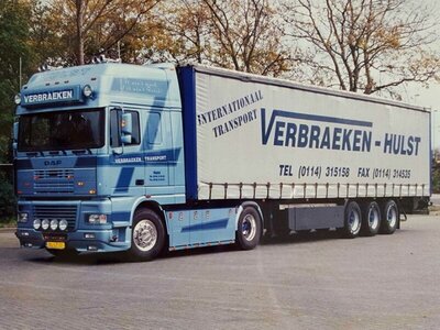 WSI WSI DAF 95XF Super Space Cab 4x2 with 3-axle curtainside trailer VERBRAEKEN