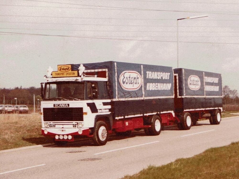 Tekno Tekno Scania 140 riged truck with 2-axle tilt trailer KIM JOHANSEN