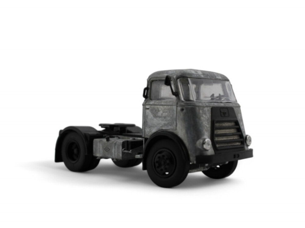 Tekno Tekno DAF 1600 4x2 Tractor Kit
