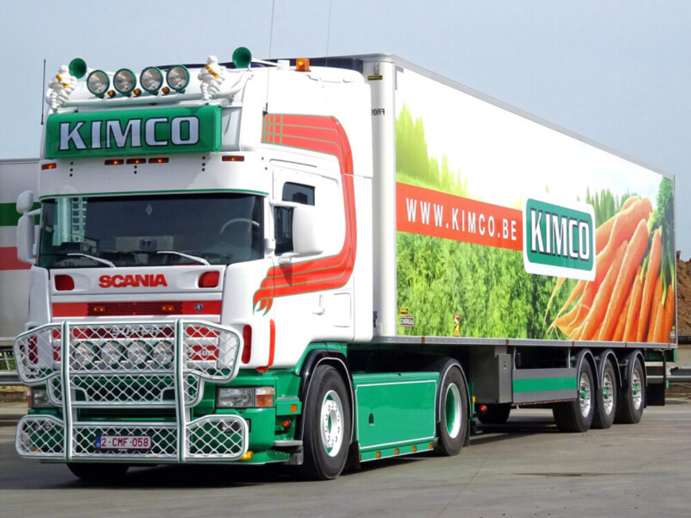WSI WSI Scania 4-serie topline 4x2 with 3-axle tridec reefer trailer KIMCO