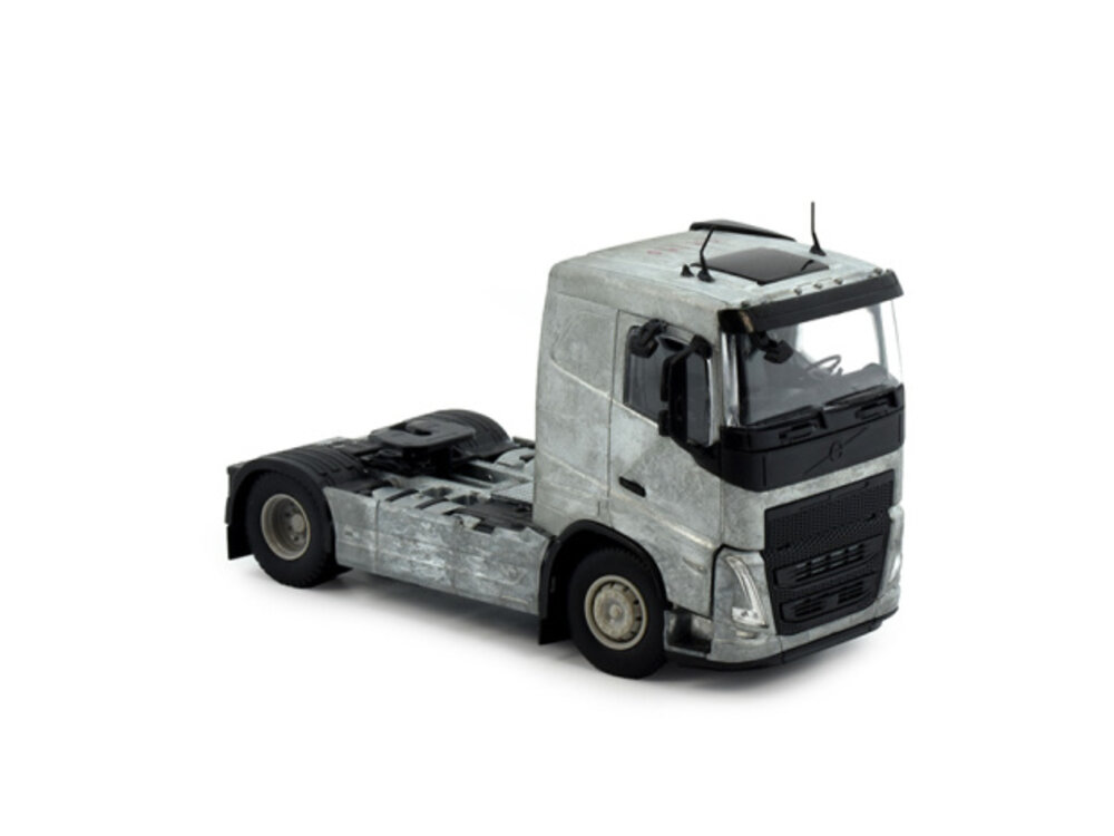 Tekno Tekno Volvo FH05 Low cab 4x2 tractor kit