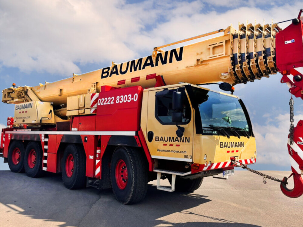 WSI WSI Liebherr LTM 1090-4.2 Mobile crane BAUMANN