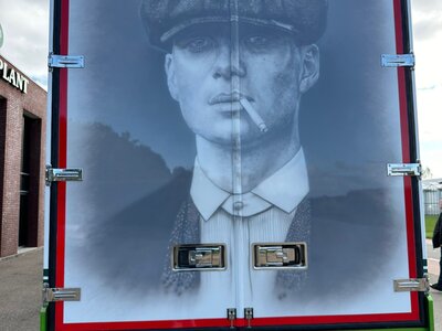 Tekno Tekno DAF XG+ motorwagen met 2-assige wipkar VEENPLANT "PEAKY BLINDERS"