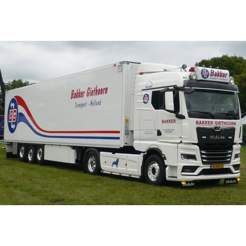 WSI WSI MAN TGX GM 4x2 met 3-assige koeloplegger BAKKER GIETHOORN WSI WSI MAN TGX GM 4x2 met 3-assige koeloplegger BAKKER GIETHOORN